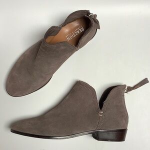 Kenneth Cole Taupe Suede Ankle Booties Size 6